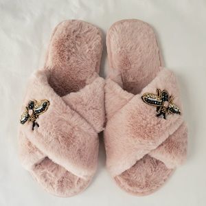 Pink plush faux fur slippers with bee, memory foam
